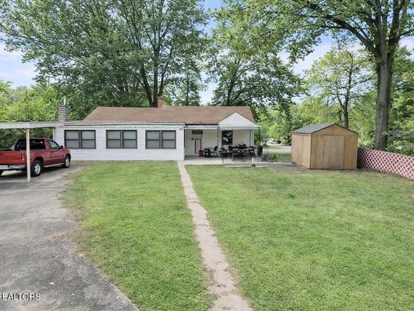 2420 Chicago Ave, Knoxville, TN 37917