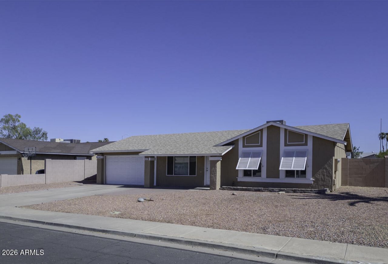 1640 W Peralta Avenue, Mesa, AZ 85202 Main Photo