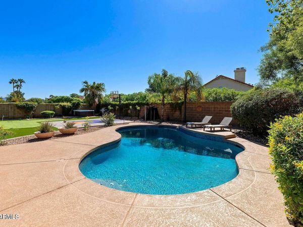 5701 E ANDERSON Drive, Scottsdale, AZ 85254