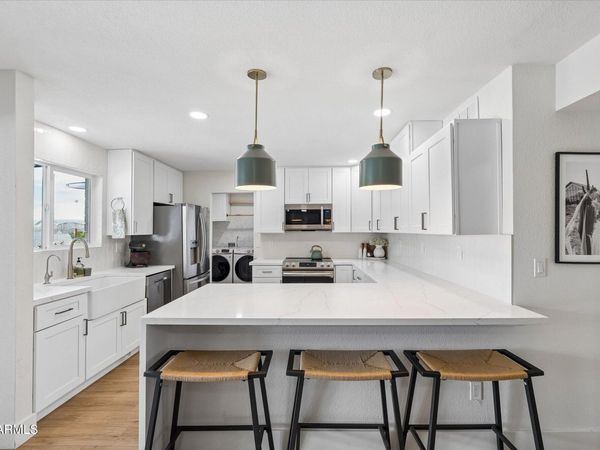 873 W SHANNON Street, Chandler, AZ 85225
