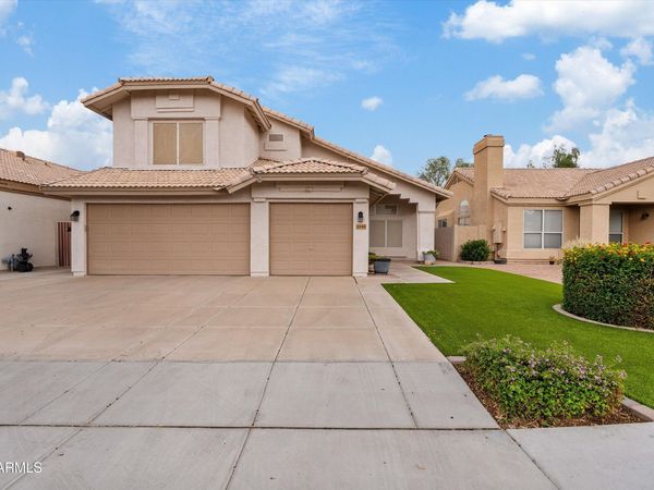 1048 W ELGIN Street, Chandler, AZ 85224