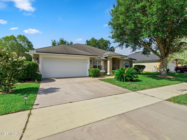 10905 STANTON HILLS Drive E, Jacksonville, FL 32222