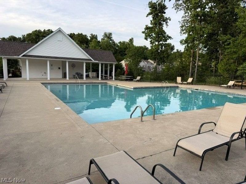 141 Fenwick Drive, Brunswick, OH 44212 Photo 7