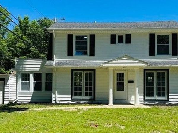 311 E 241st Street E, Euclid, OH 44123
