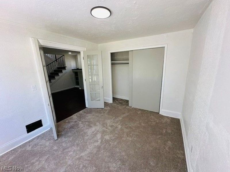 311 E 241st Street E, Euclid, OH 44123 Photo 9