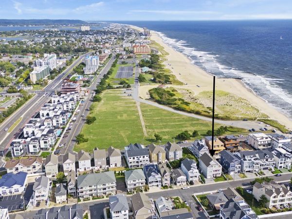 21 Ocean Terrace, Long Branch, NJ 07740
