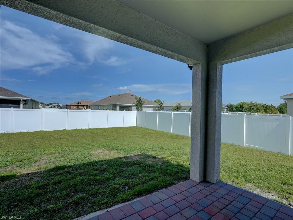 328 SW 24th Pl, Cape Coral, FL 33991 Photo