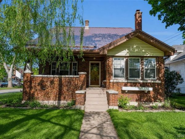 1004 87th Street , Niagara Falls, NY 14304
