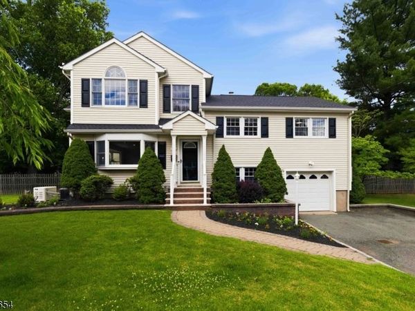 46 Circle Rd, Florham Park, NJ 07932