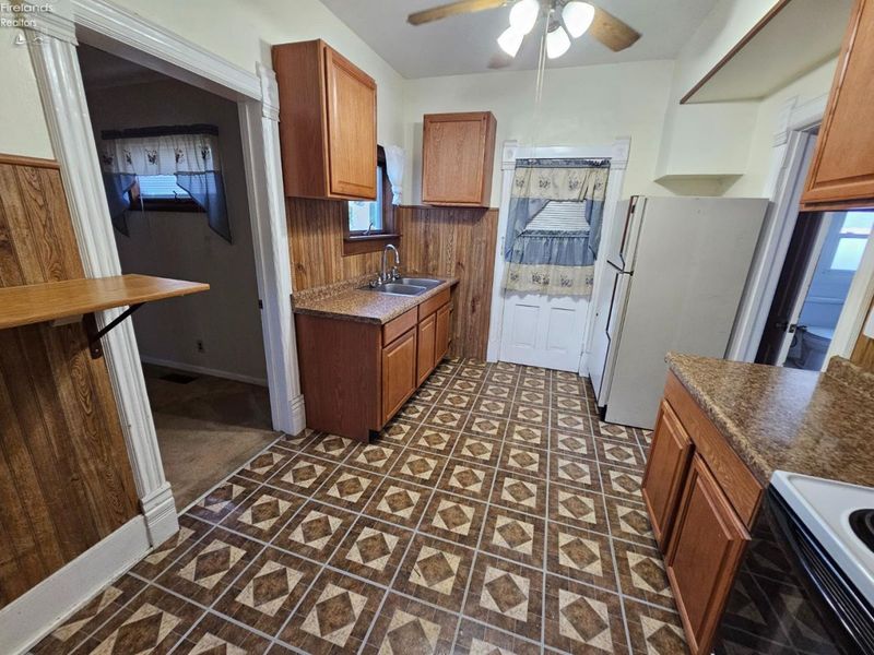 191 N Woodland Ave, Clyde, OH 43410 Photo 6