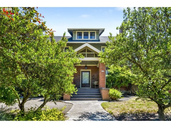 2732 NE 15TH AVE, Portland, OR 97212