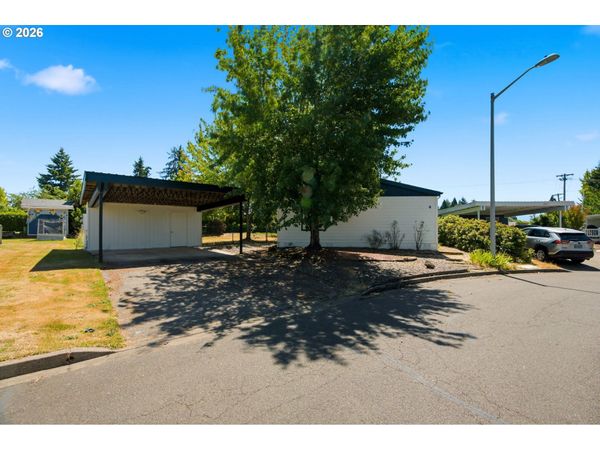 655 NE BURNETT RD, Unit 4, McMinnville, OR 97128