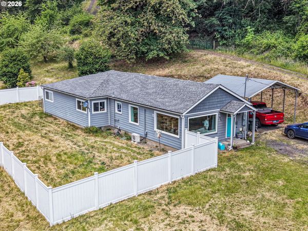 8935 STATE HIGHWAY 38, Drain, OR 97435