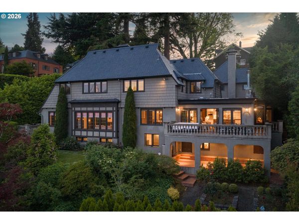 1495 SW CLIFTON ST, Portland, OR 97201