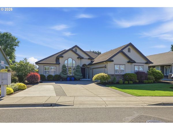 478 PEBBLE BEACH DR, Creswell, OR 97426