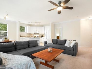 9486 VIRGINIA CENTER BOULEVARD, Unit 102, VIENNA, VA 22181