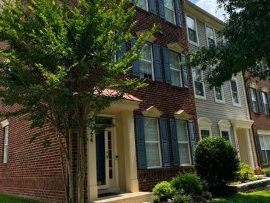 1324 Main Mews , Gaithersburg, MD 20878 Main Photo