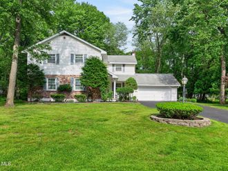 888 Meadow Lane Niskayuna, NY 12309