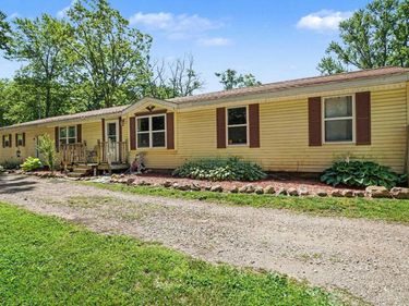 55921 Apple Road, Osceola, IN 46561