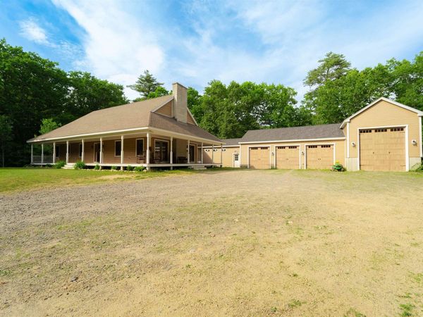6 Phoenix Drive, Kingston, NH 03848
