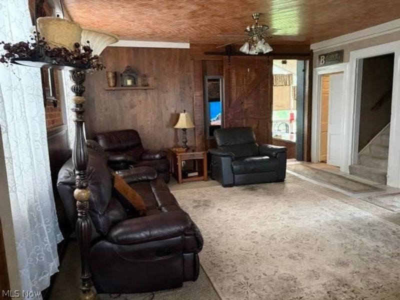 8385 Paris Avenue , Louisville, OH 44641 Photo 11