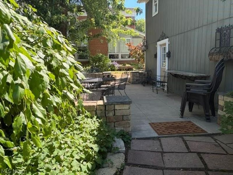 8385 Paris Avenue , Louisville, OH 44641 Photo 24