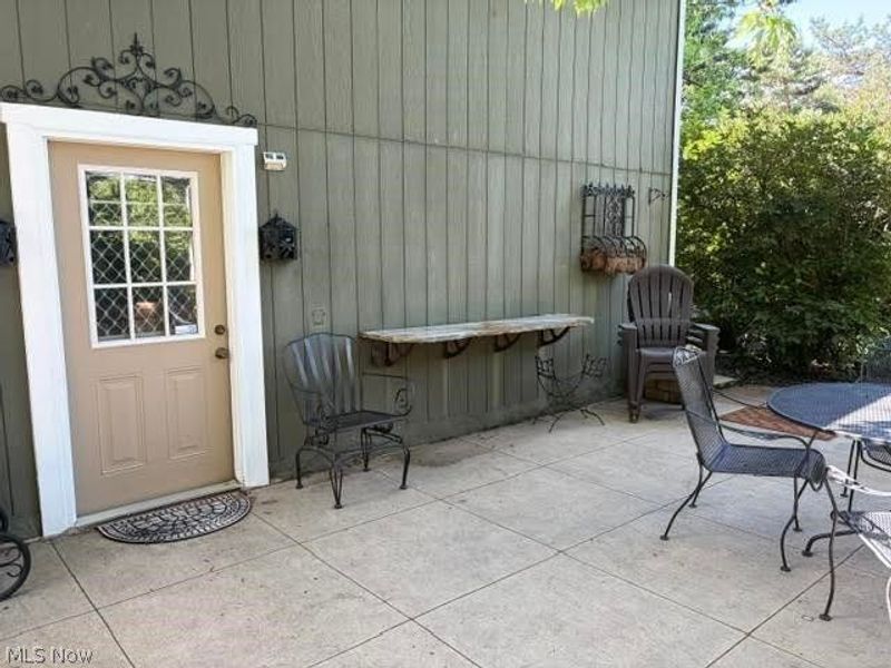 8385 Paris Avenue , Louisville, OH 44641 Photo 29