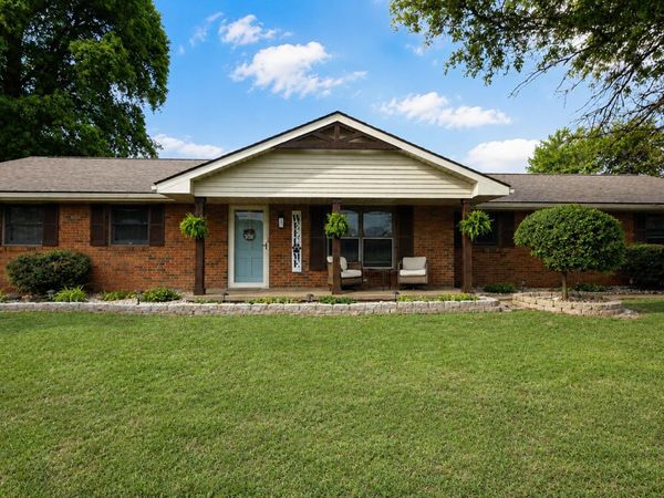 8094 E Crescent Drive , Seymour, IN 47274