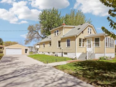 6425 Fremont Avenue N, Brooklyn Center, MN 55430