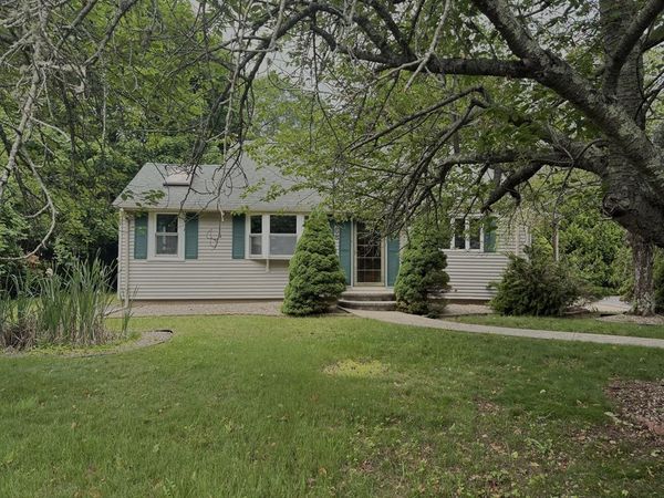 68 Davis Rd., Westport, MA 02790