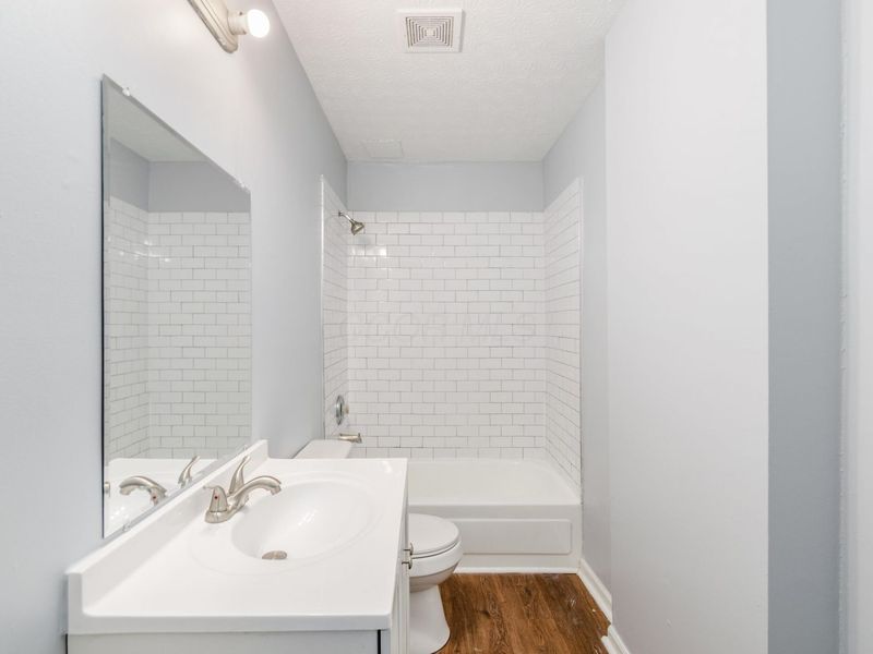 368 N Garfield Avenue , Unit 370, Columbus, OH 43203 Photo 15