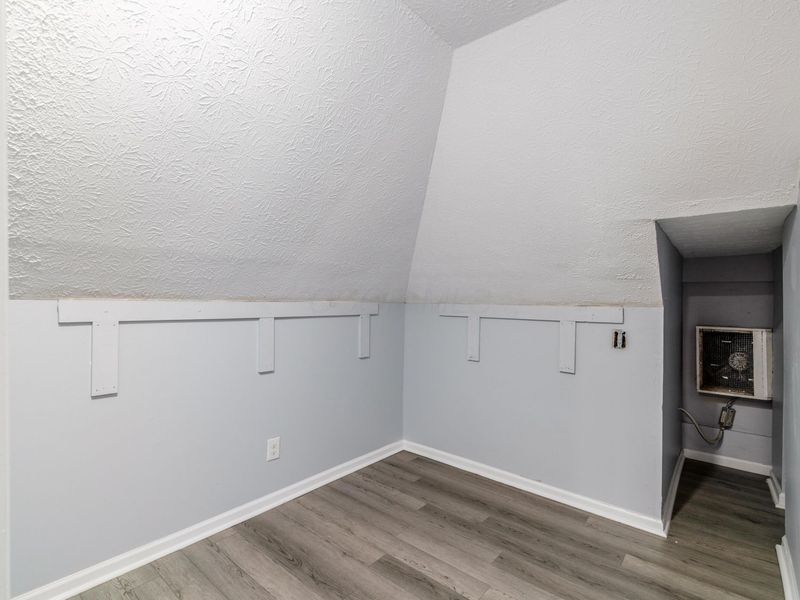 368 N Garfield Avenue , Unit 370, Columbus, OH 43203 Photo 19