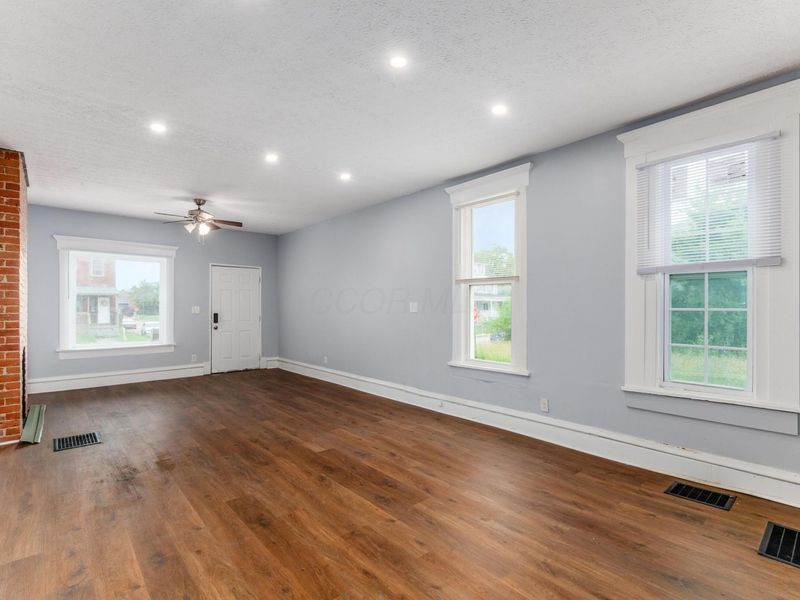 368 N Garfield Avenue , Unit 370, Columbus, OH 43203 Photo 4