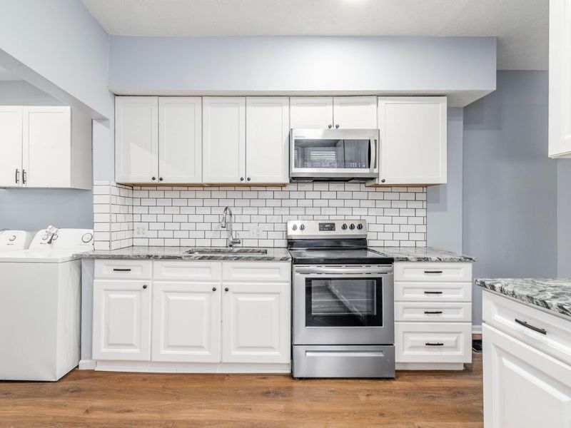 368 N Garfield Avenue , Unit 370, Columbus, OH 43203 Photo 7