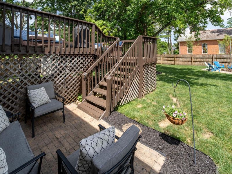 8008 Leaview Drive , Columbus, OH 43235 Photo 34