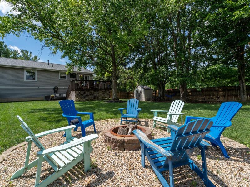 8008 Leaview Drive , Columbus, OH 43235 Photo 36