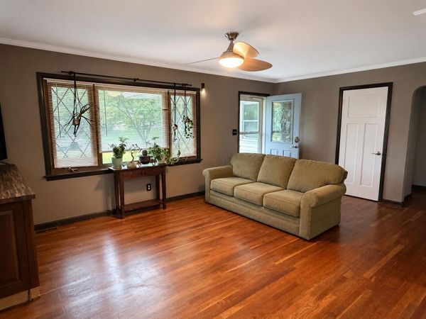 1238 Francisco Road , Columbus, OH 43220