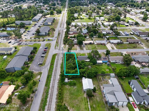 1917 Lombardy Avenue , Panama City, FL 32405