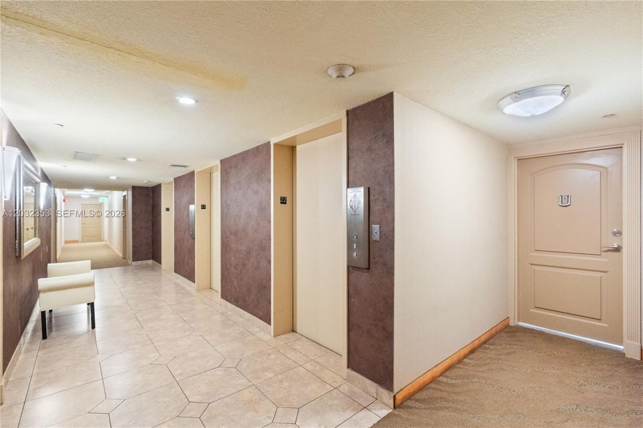 3625 N Country Club Dr, Unit 603, Aventura, FL 33180 Photo