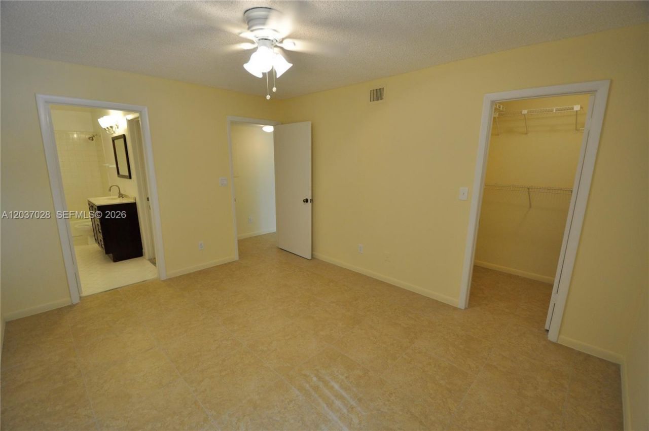 3473 NW 44th St , Unit 103, Oakland Park, FL 33309 Photo