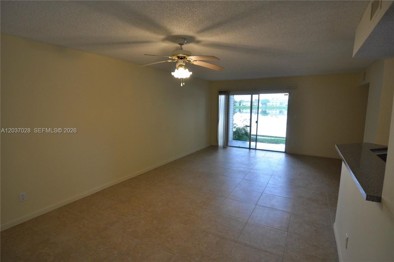 3473 NW 44th St , Unit 103, Oakland Park, FL 33309 Photo