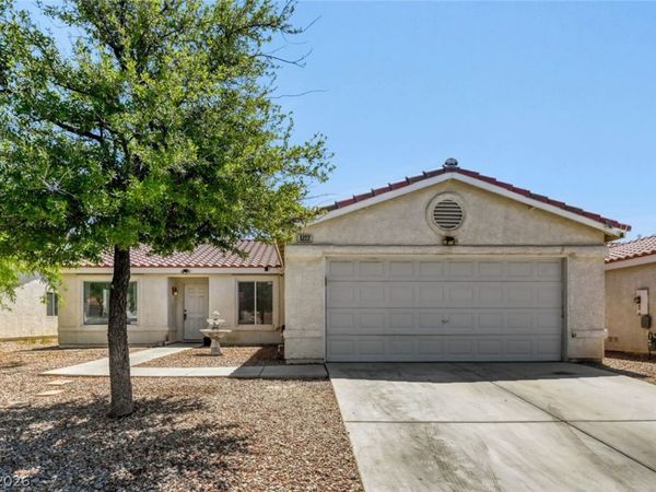 5222 Jungle Orchard Street, North Las Vegas, NV 89031