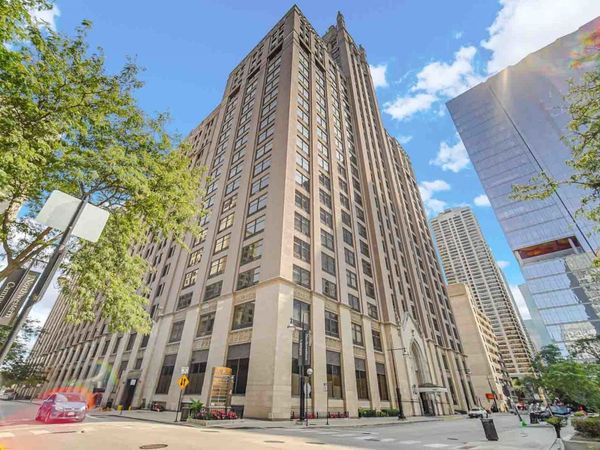 680 N Lake Shore Drive , Unit 519, Chicago, IL 60611