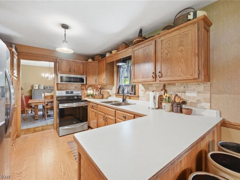 141 Southdale Boulevard, Cortland, OH 44410 Photo 18
