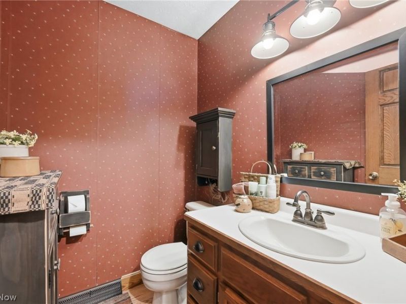 141 Southdale Boulevard, Cortland, OH 44410 Photo 26