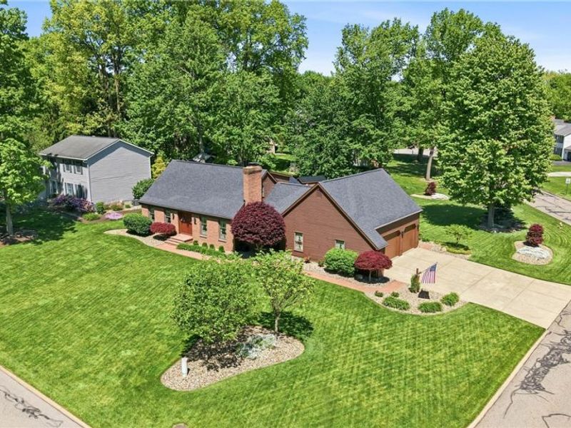 141 Southdale Boulevard, Cortland, OH 44410 Photo 3
