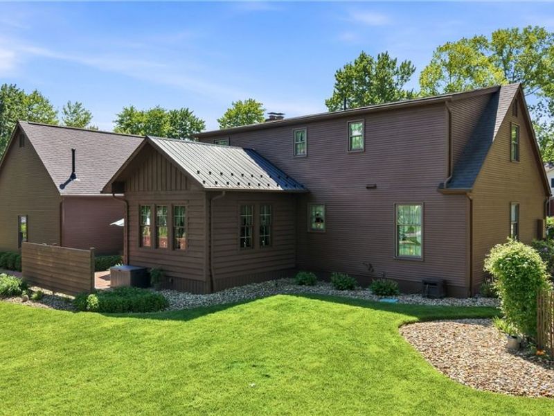 141 Southdale Boulevard, Cortland, OH 44410 Photo 6