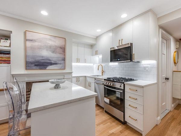 45 1/2 Garden Street, Unit 45H, Boston, MA 02114