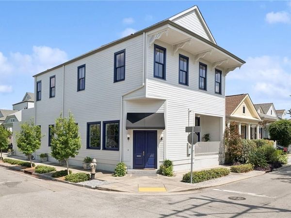 5901 LAUREL Street, New Orleans, LA 70115