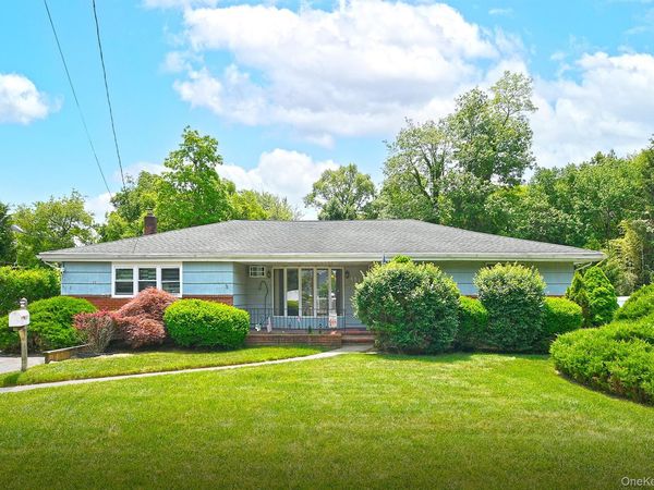 456 Old Farmingdale Road , West Babylon, NY 11704
